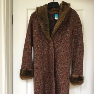 Long vintage-style cardigan